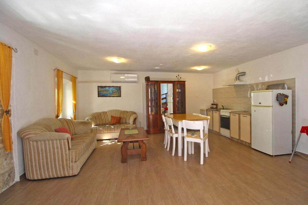 Вилла House 917 Valtura Экстерьер фото